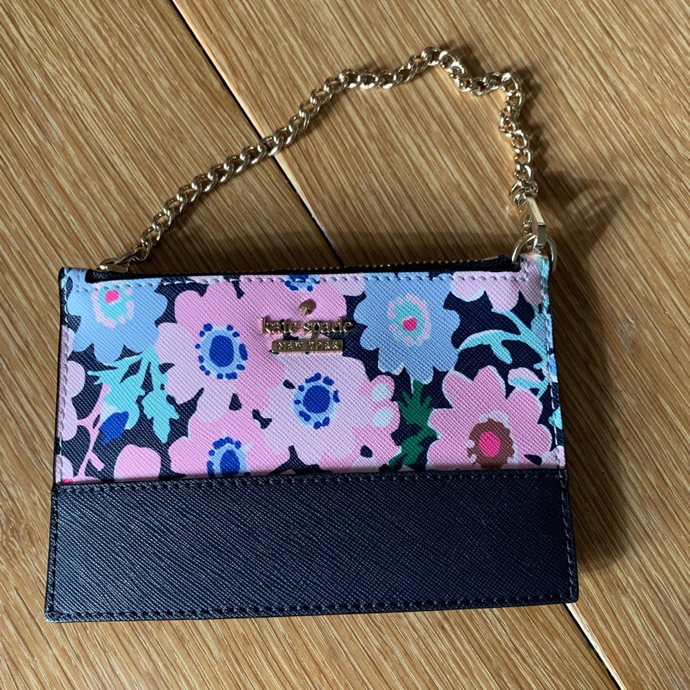 Kate Spade floral wristlet. NWT